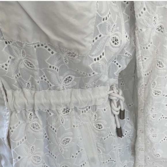 Gap eyelet jacket Nwt - Picture 3 of 5